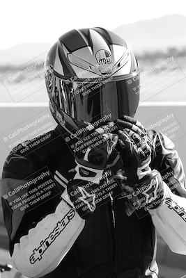 media/Mar-09-2025-TrackXperience (Sun) [[4c2000c718]]/1-Around the Pits-Pre Grid/